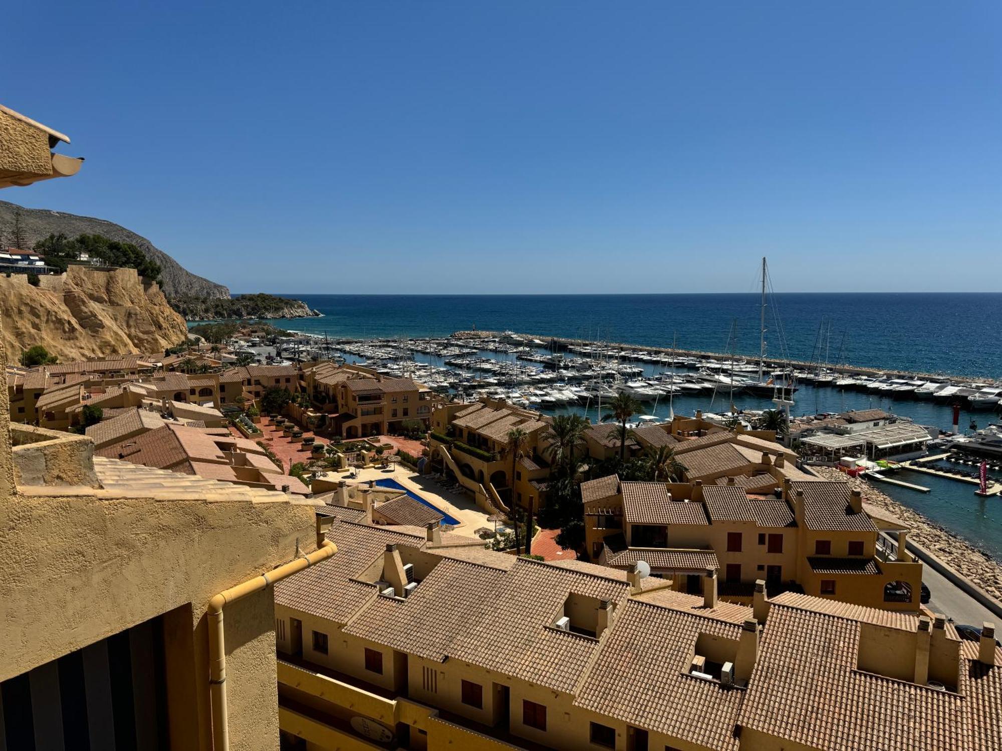Sunrise Beachfront Apartment By The Marina Altea Ngoại thất bức ảnh